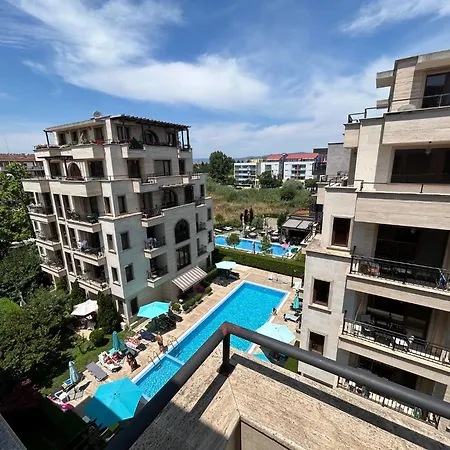 Amara Sunny Aparthotel 3*