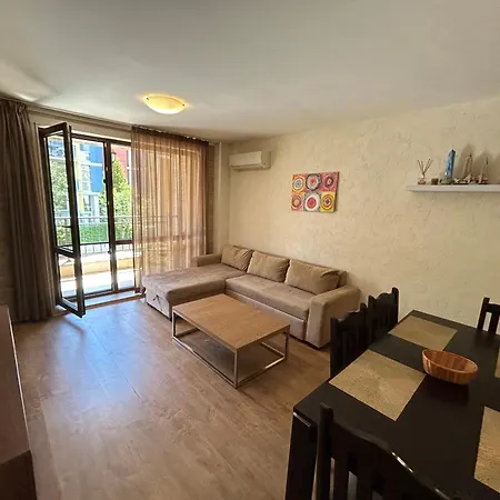 Amara Sunny Aparthotel 3*