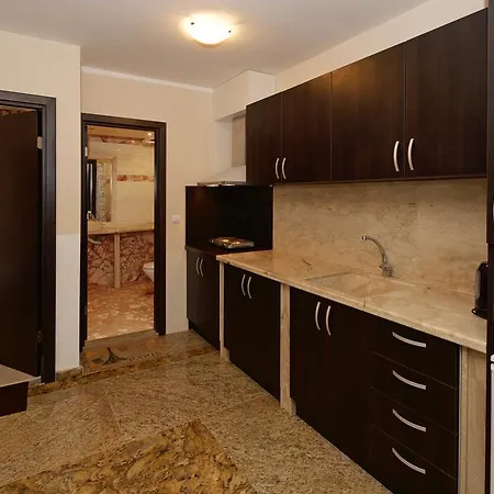 Hotel apartamentowy Amara Sunny 3*