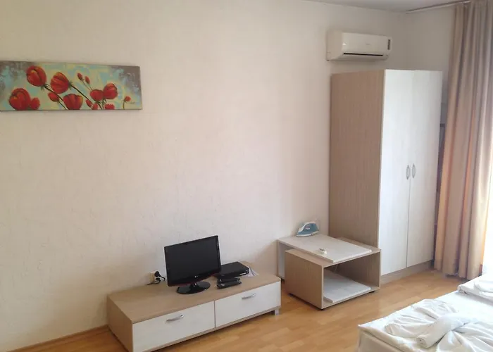 Amara Sunny Słoneczny Brzeg