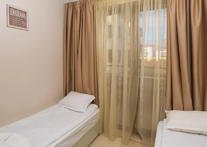 Hotel apartamentowy Amara Sunny